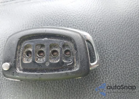 2015 Hyundai Santa Fe Sport 2.4L from USA, damaged, VIN 5XYZT3LB3FG281937